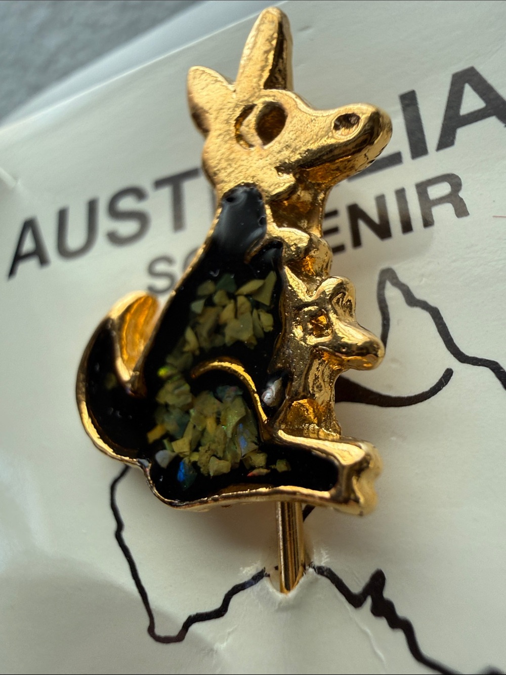 Vintage Australian Opal 24 ct gold plate hat pin stick pin brooch kangaroo